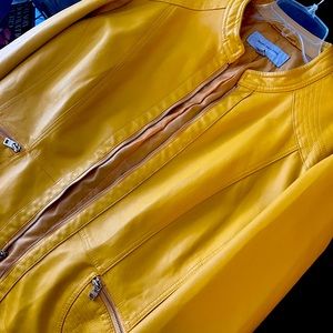 LEATHER JACKET~Gorgeous leather